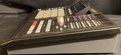 Akai-MPC3000 Limited Edition no. 0226